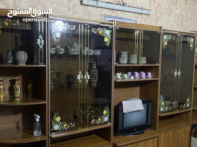بوفية خشب عراقي مستعملة للبيع