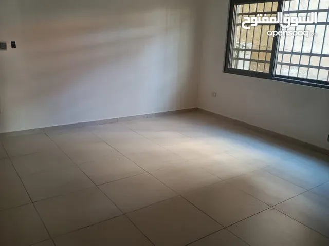 شقه ارضيه مميزه