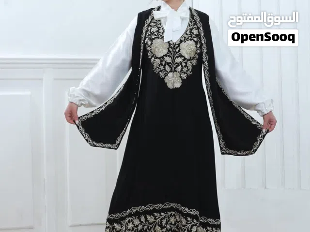موسم جدييييييد صيفي المدرقة القصب بتفاصيلها الملكية وتطريزها الفاخر تطريز يدوي بخيوط القصب