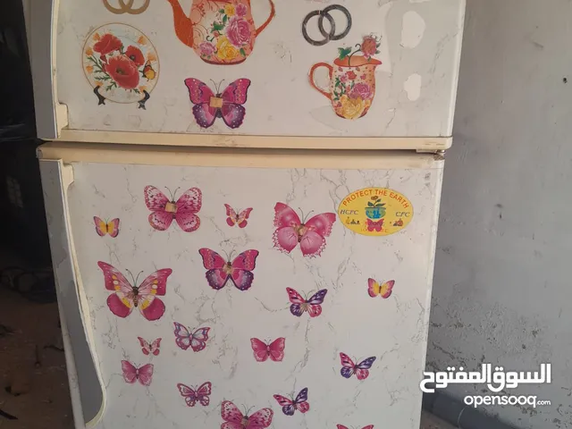 ثلاجه goldi
