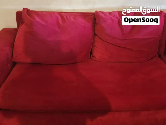 غرفة معيشة كنب كورنر نع طاواة