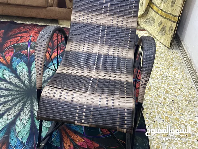 كرسي هزاز مستعمل للبيع في العراق على السوق المفتوح