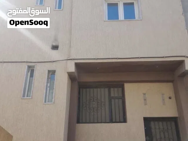 “منزل للبيع في الهضبة الخضراء – طابقين، موقع ممتاز وسعر مناسب تبارك رحمن تواصل ومعانيه الاتصال