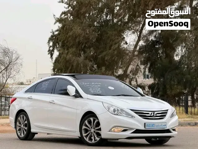 2013 Hyundai Sonata Standard