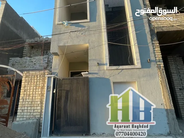 68m2 2 Bedrooms Townhouse for Sale in Baghdad Mansour