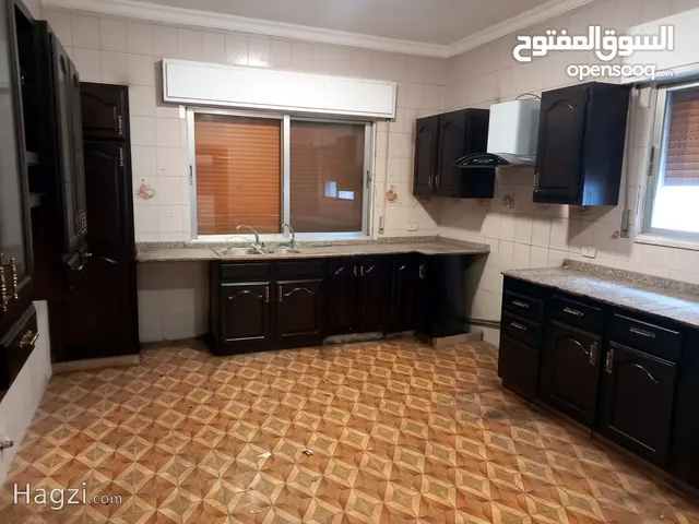270 m2 3 Bedrooms Apartments for Rent in Amman Um Uthaiena