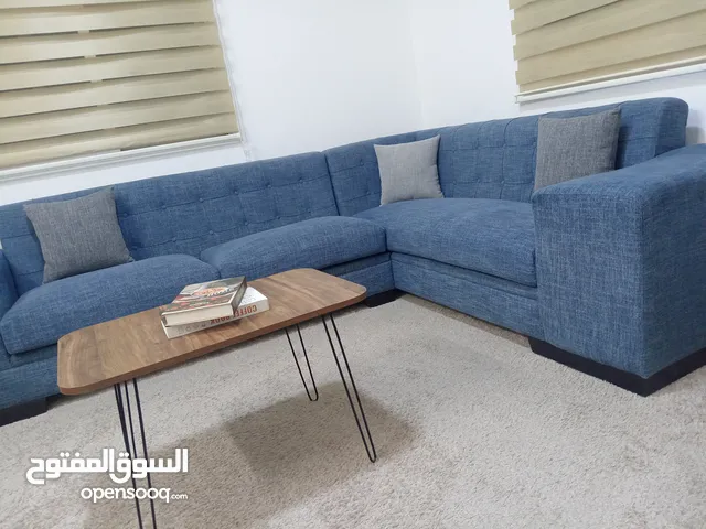 طقم كورنر مستورد امريكي بحالة الوكاله استعمال خفيف جدا للبيع بسعر مغري