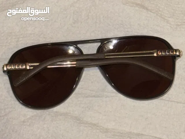 قوتشي (GUCCI) الأصلية. • الموديل: أفياتور الطيار كلاسيك. • بلد الصناعة: صنع في إيطاليا (