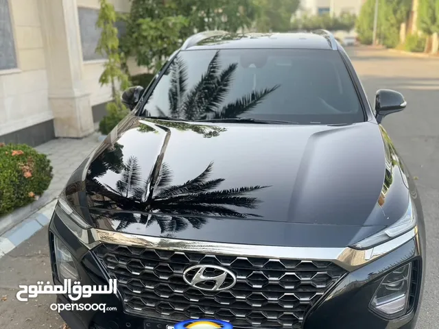 Hyundai Santa Fe 2019 in Al Riyadh
