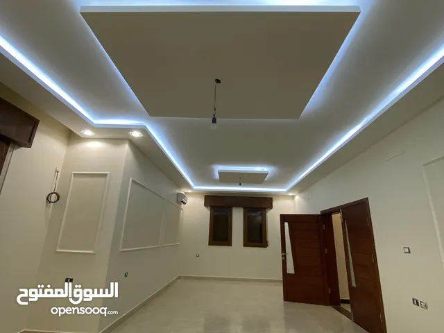 400 m2 3 Bedrooms Villa for Sale in Tripoli Ain Zara