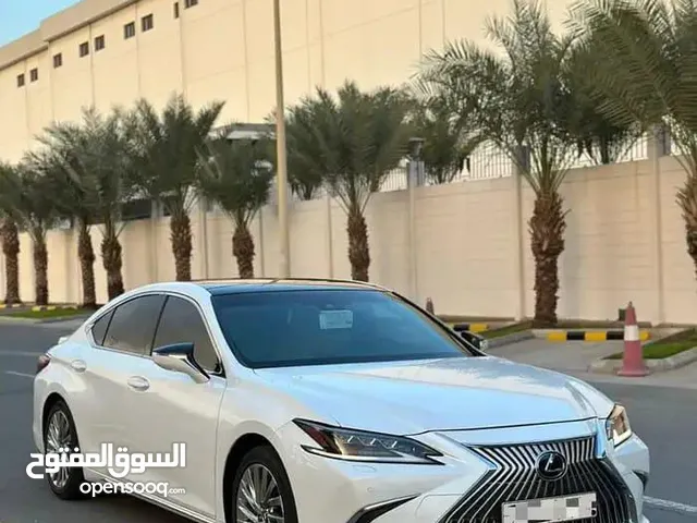 Used Lexus ES in Hafar Al Batin