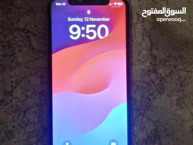 ايفون xs بحالة الوكاله بسعر مناسب