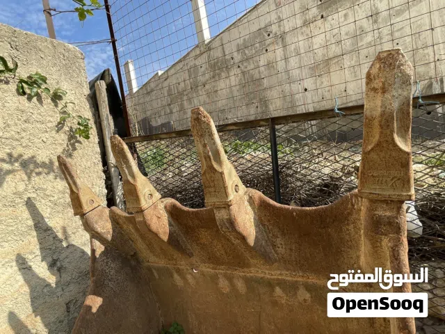 بوكت حفارة للبيع بسعر ممتاز غير قابل للتفاوض