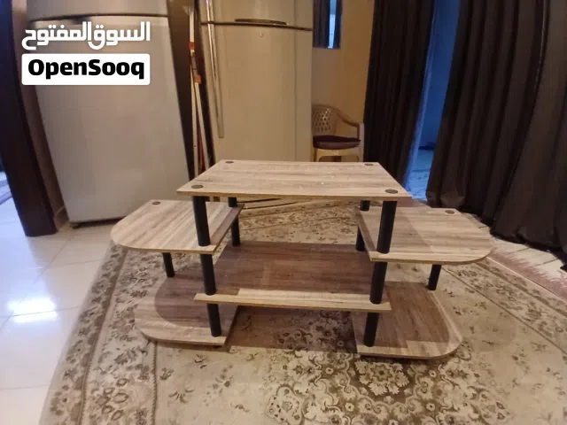 للبيع طاوله تتحمل اوزان مافيها ولا كسر صاحيه