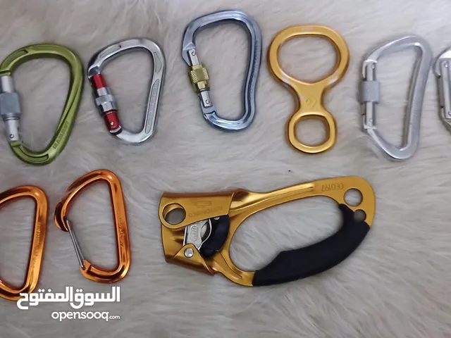 يتوفر معدات أنزال جبلي للبيع #السعر 175 دينار السعر نهائي