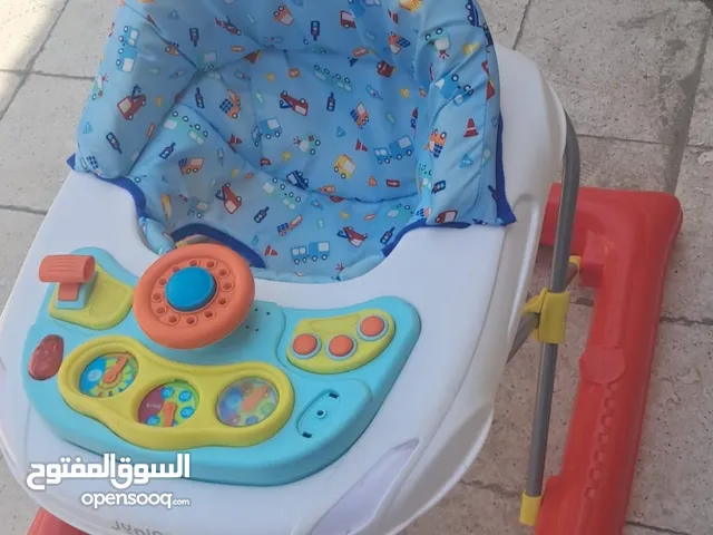 مشاية أطفال ممتازه استخدام خفيف جدا نظيفه