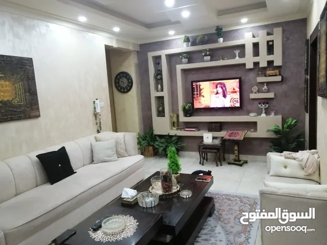 170 m2 3 Bedrooms Apartments for Sale in Amman Al Muqabalain