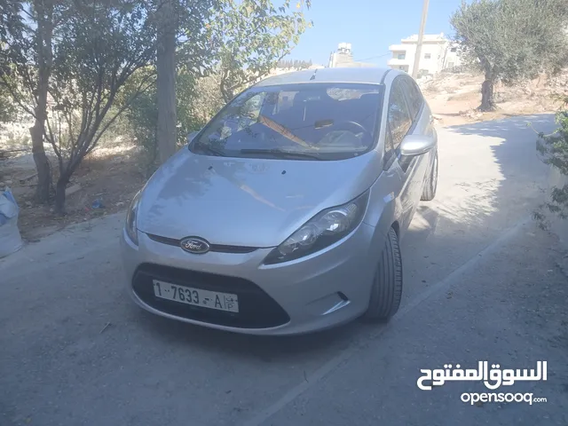 فرد فيستا للبيع 2012