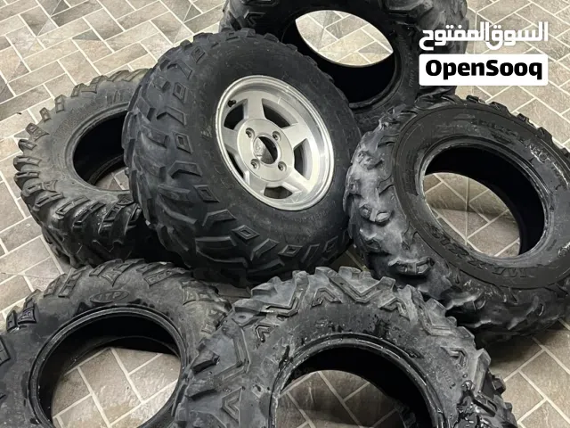 تواير متنوعه تقريبا يركبن للبجي ولبعض الدراجات ال4x4