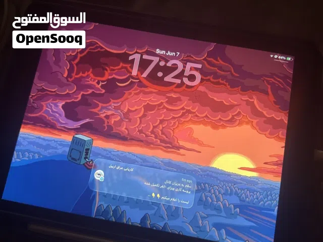 Apple iPad 8 128 GB in Basra
