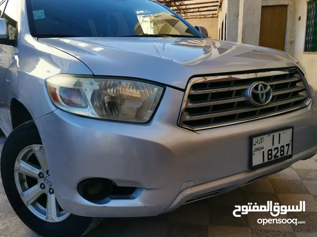 Toyota Highlander SE in Amman