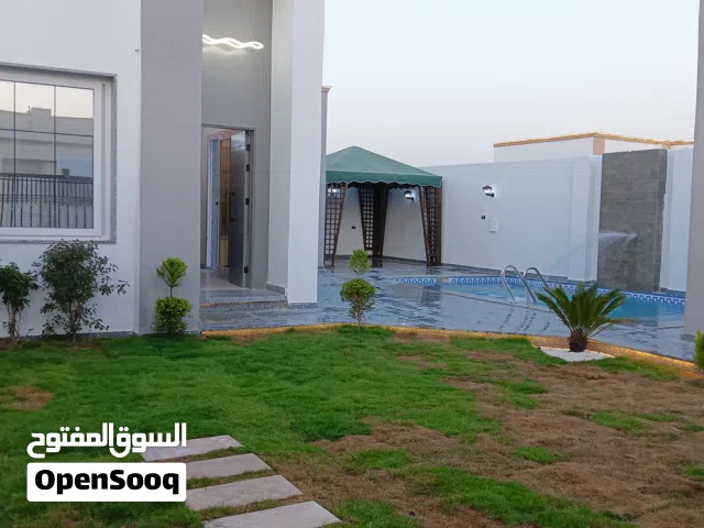 3 Bedrooms Farms for Sale in Tripoli Ain Zara