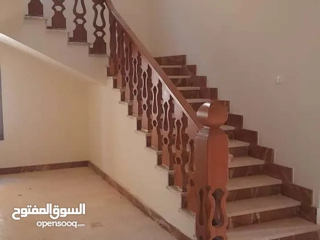370 m2 More than 6 bedrooms Villa for Sale in Tripoli Zanatah
