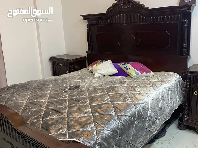 غرفة نوم مصري دمياطي حفر زان احمر للبيع الفوري قابل للتفاوض
