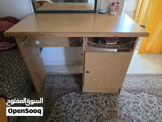 مكتب خشب للبيع