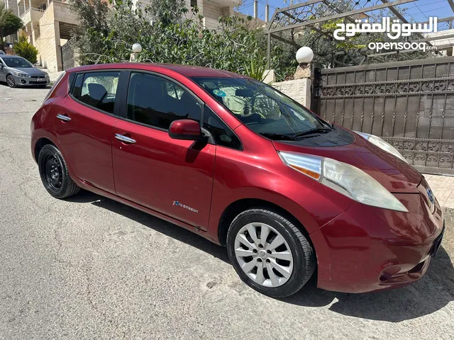 نيسان ليف 2015.. 8 بار للبيع