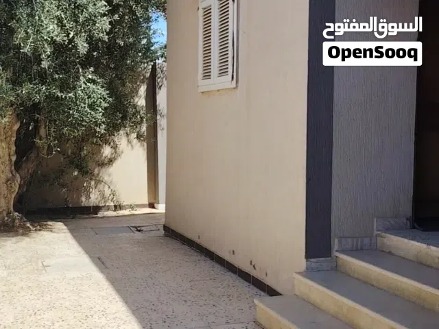 180 m2 3 Bedrooms Townhouse for Sale in Tripoli Saleem St