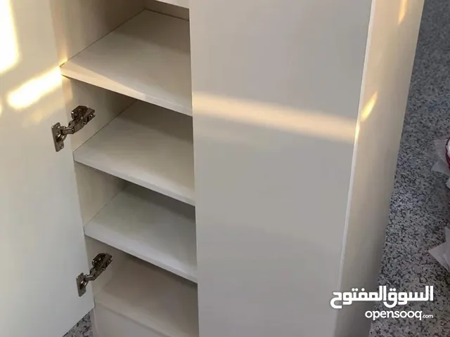 خزانة الأحذية الخشبية الاكثر طلبا والافخم دفتين 4 رفوف عملية باللون الابيض والبيج خشب ثقيل