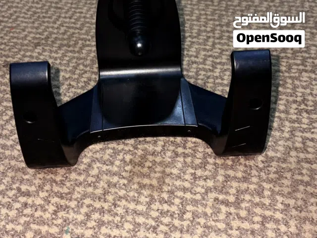 اسعمال خفيف مع كل اقراضه و ماوس هديه مجاني