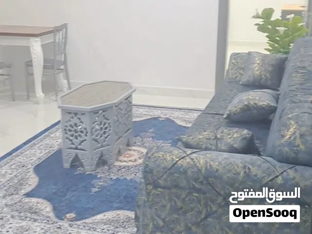70 m2 1 Bedroom Apartments for Rent in Basra Juninah