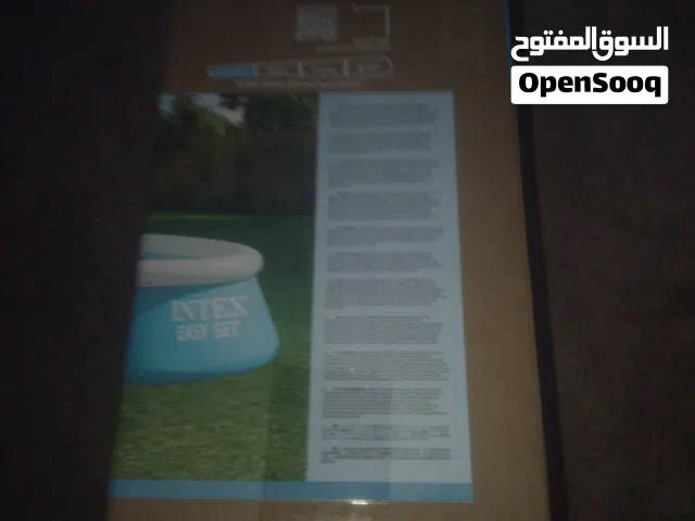مسبح للبيع جديد كبير