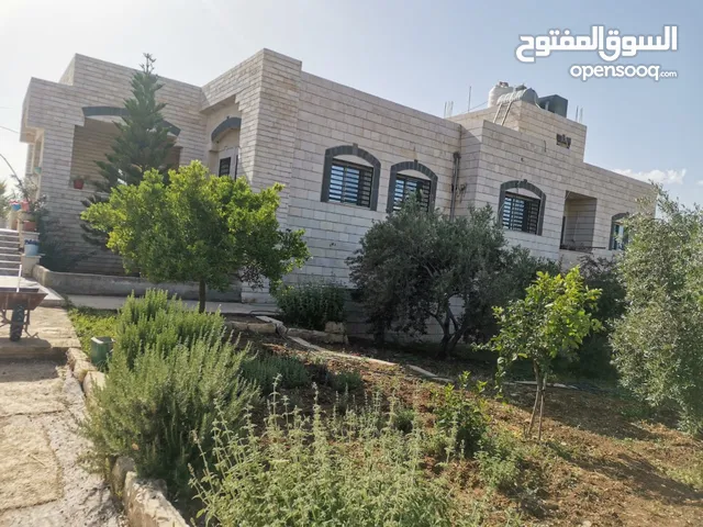 520 m2 More than 6 bedrooms Villa for Sale in Irbid Sum