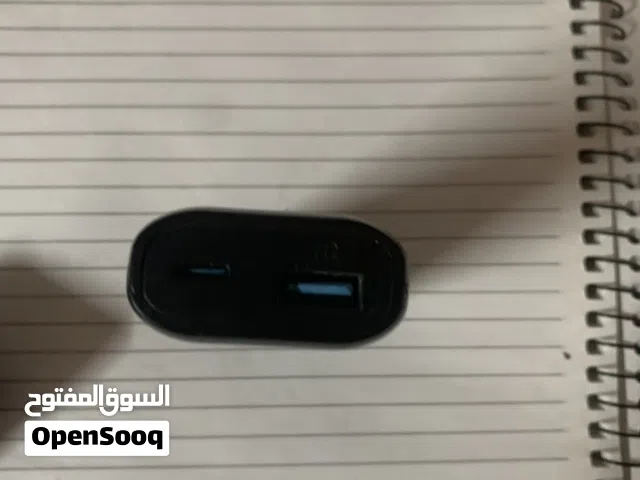 باور بانك انكربخاصية 2000 مللي أمبير - أسود