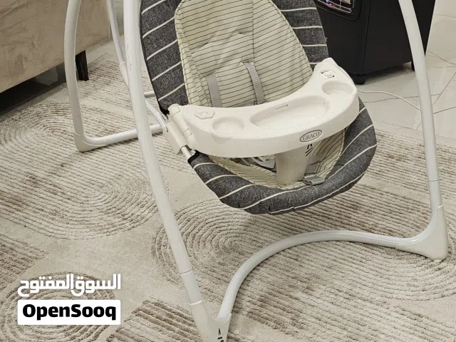 كرسي بيبي كهرباء ماركة Graco