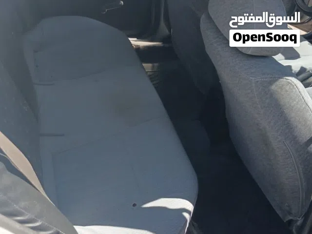 1997 نيسان صني Standard
