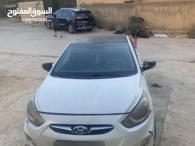 هونداي اكسنت 2012