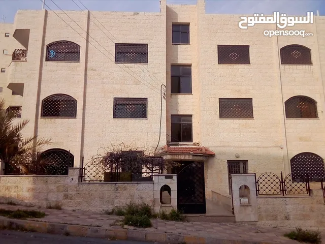 200m2 4 Bedrooms Townhouse for Sale in Amman Daheit Al Rasheed