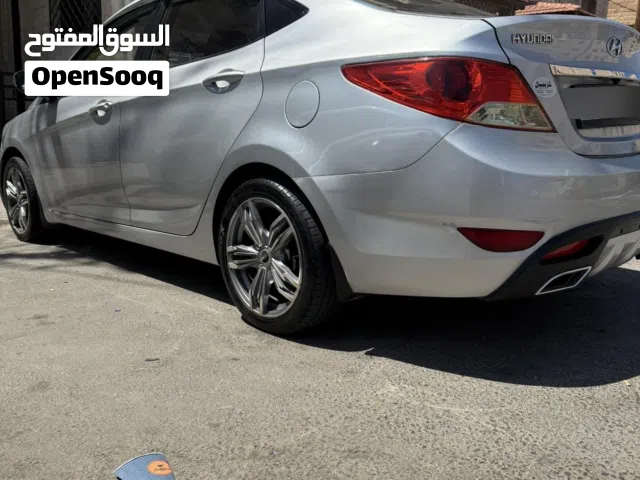 2012 Hyundai Accent GL