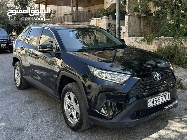 Used Toyota RAV 4 in Amman