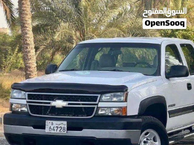 Used Chevrolet Silverado in Kuwait City