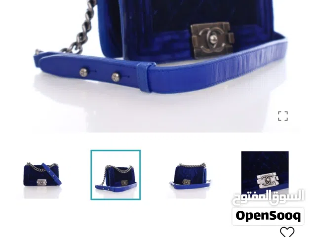 Velvet original Chanel mini .. color blue .. no accessories only bag .