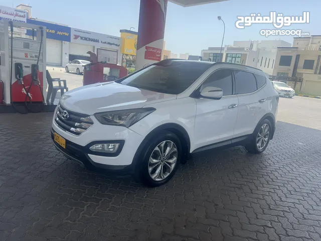 Hyundai Santa Fe 2014 in Muscat