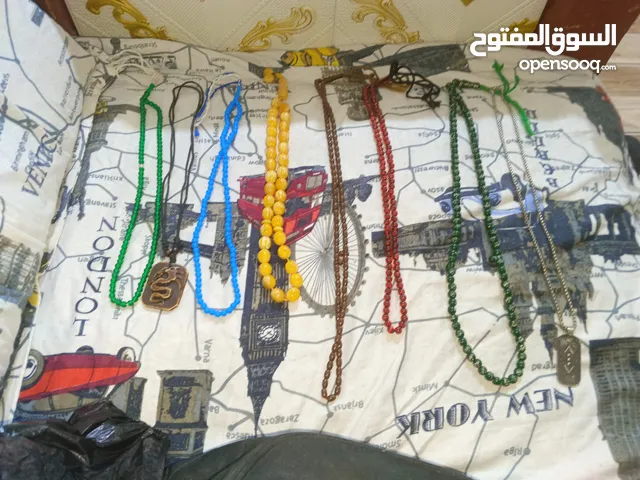 نوادر للبيع