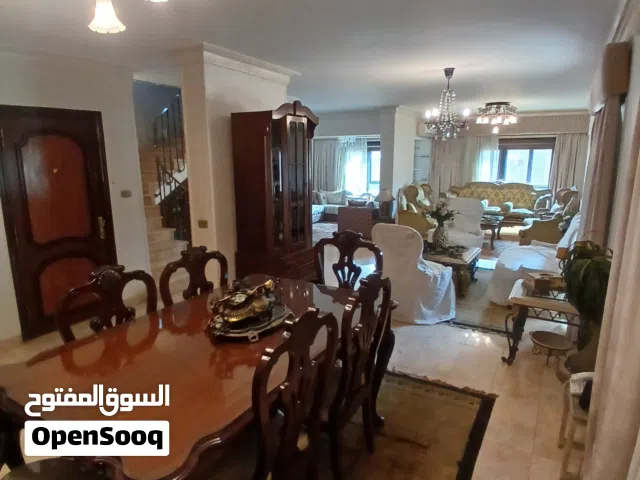 230 m2 3 Bedrooms Apartments for Sale in Giza Mohandessin