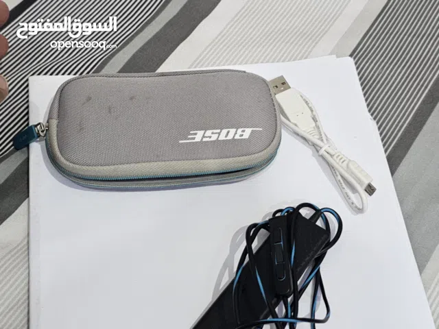 Bose quite comforts 20 noise cancellation wired headset