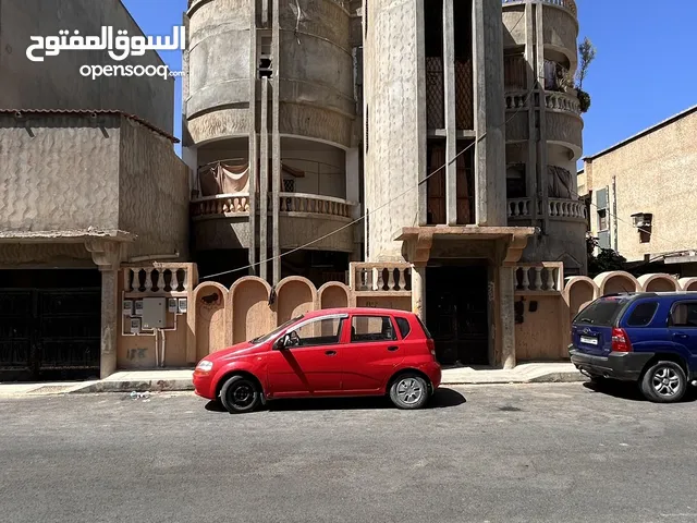 منزل للبيع 11 يوليو /سوق جمعة / طرابلس